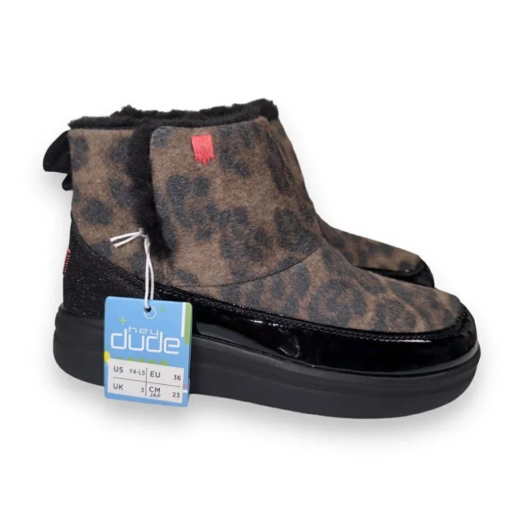 Hey Dude Mel Leo‎ Black (Leopard) Boots Youth 4 Women's 5
